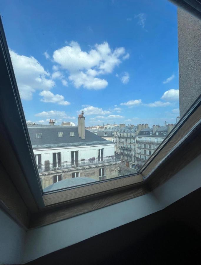 Cosy Studio Saint-Lazare Apartment ปารีส ภายนอก รูปภาพ
